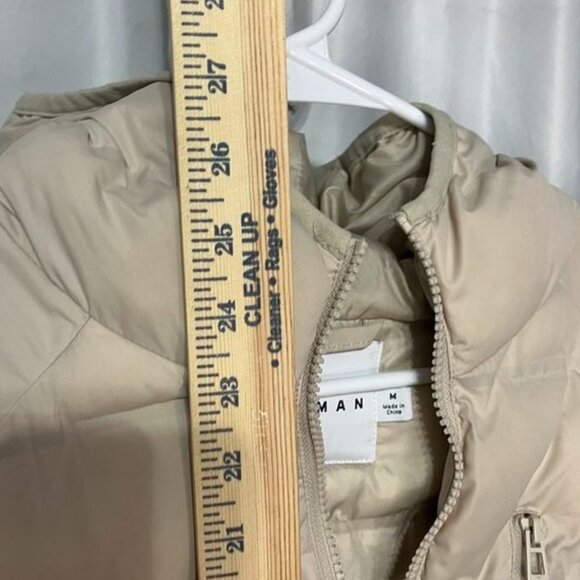 TOPMAN Beige Puffer Jacket Hooded Zip Front Men’s Size M - Picture 8 of 8